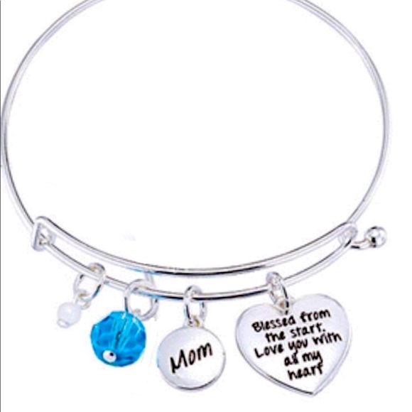 NEW! Precious Charms “Mom” Bracelet - Picture 1 of 1